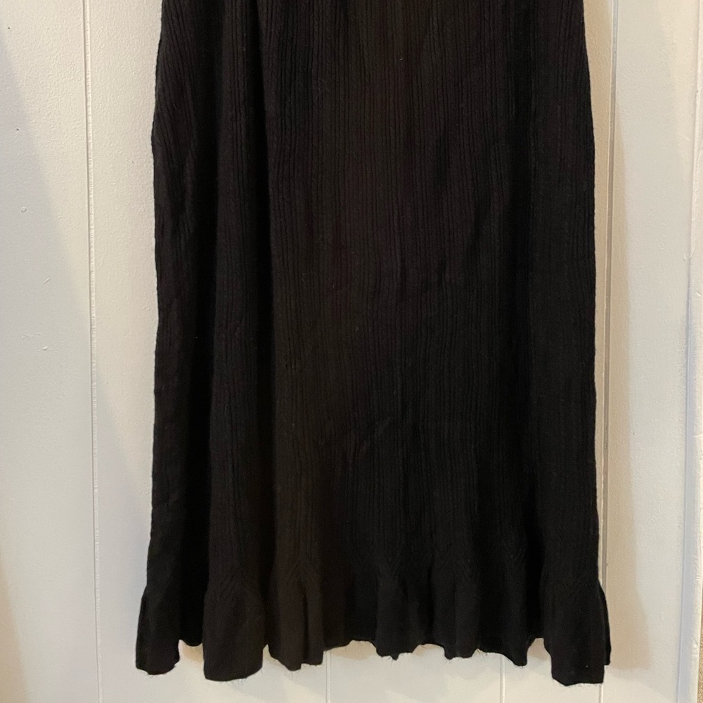 Viscose maxi black skirt